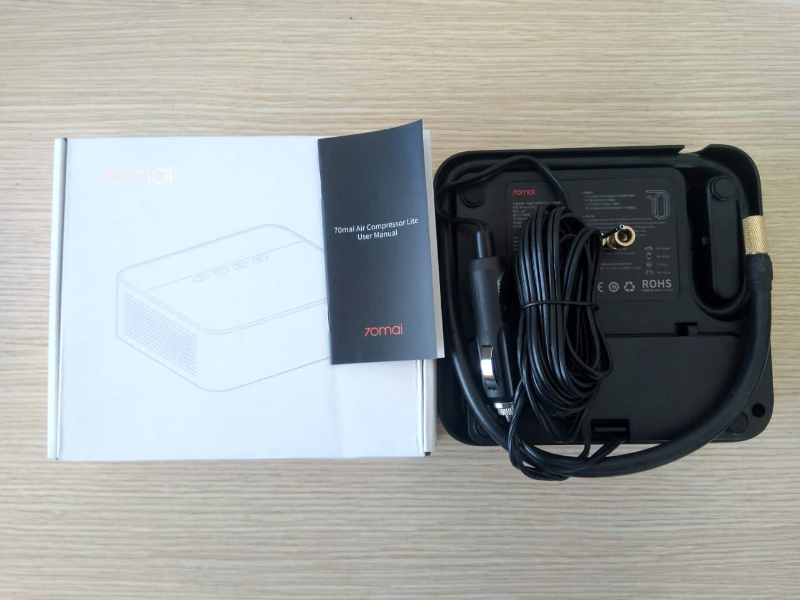 máy bơm lốp xe xiaomi TP03