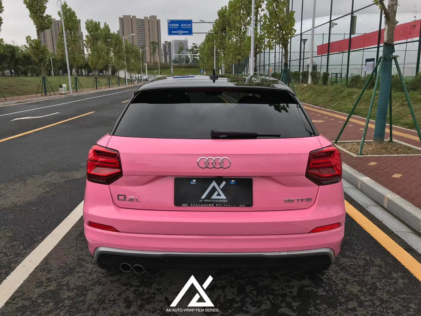 AX WRAP FILM GLOSS LIGHT PINK – HỒNG BÓNG NHẸ AUDI Q2