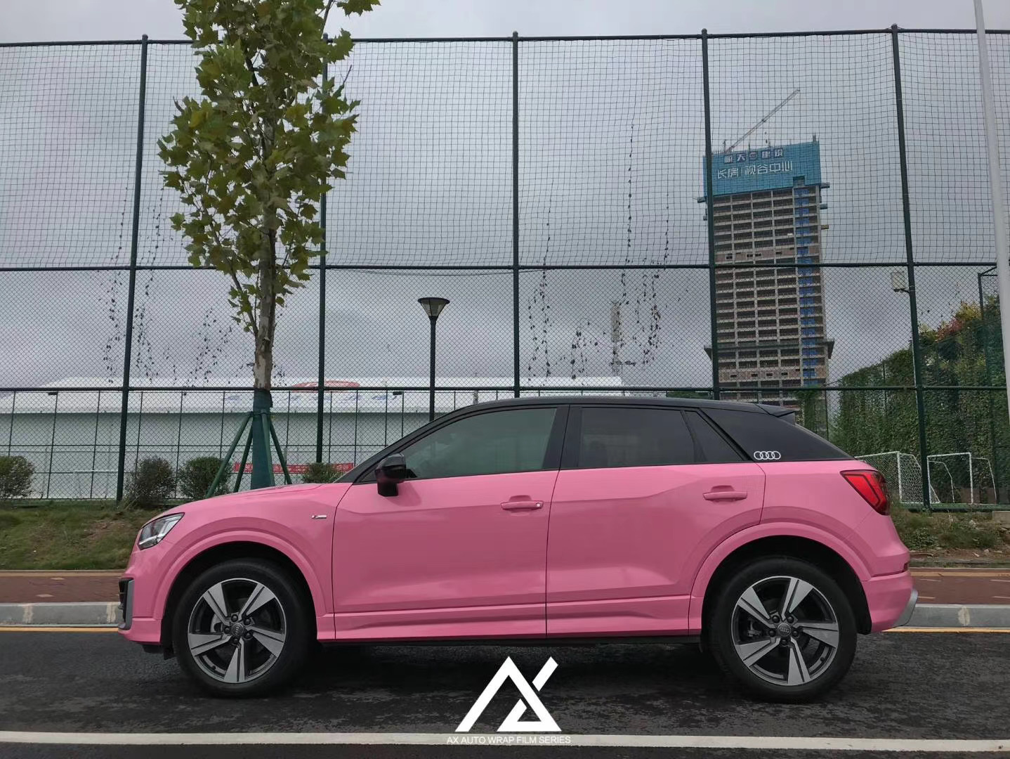 AX WRAP FILM GLOSS LIGHT PINK – HỒNG BÓNG NHẸ AUDI Q2